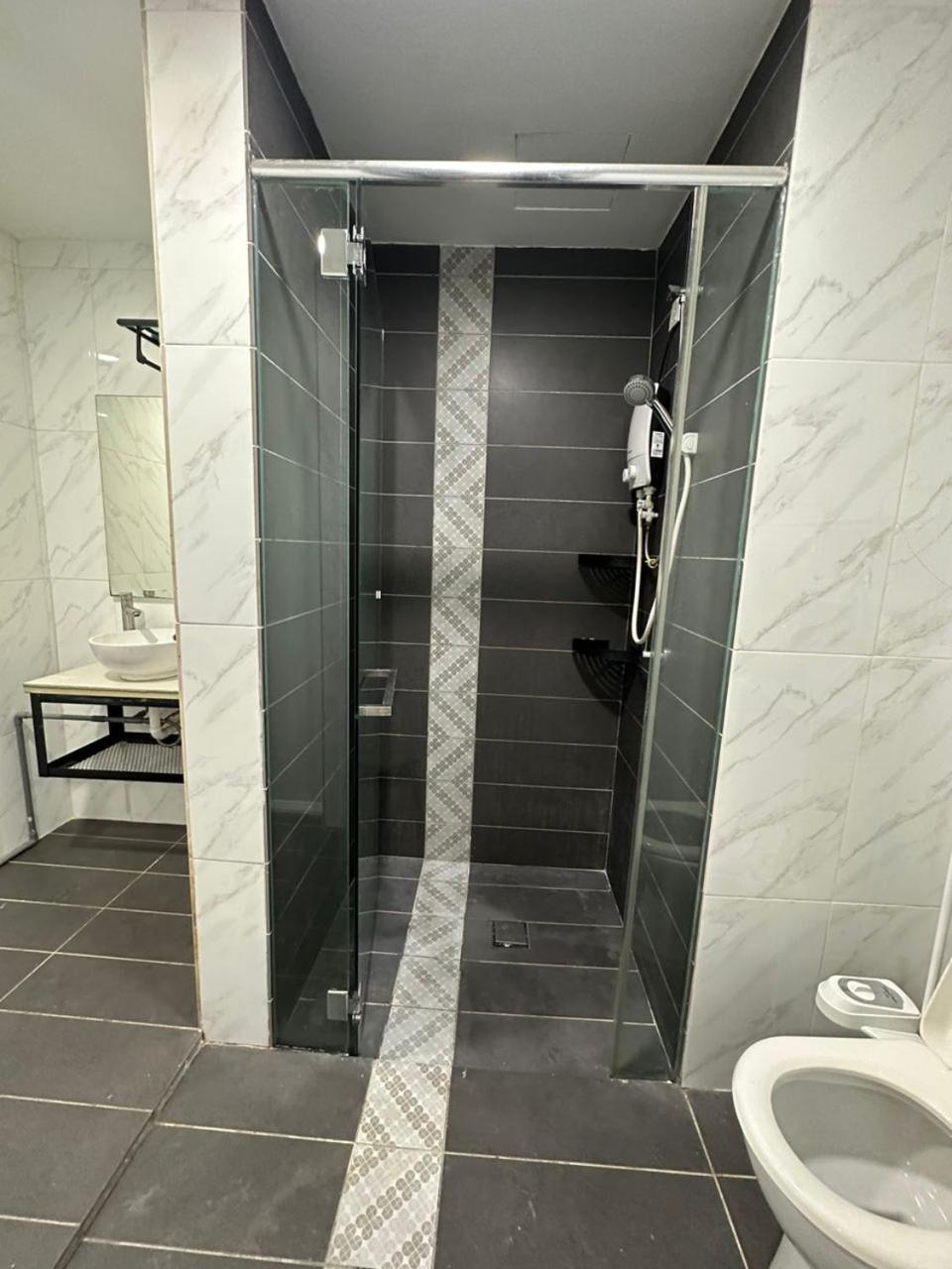 Loft Signature Executive Suite Empire City Petaling Jaya Dış mekan fotoğraf